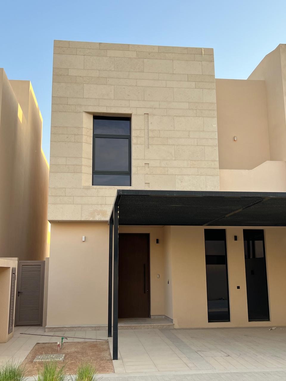 🏡 Luxury Villa for Rent in Ewan Sedra 2 (tuwaiq villa) – Roshn Front